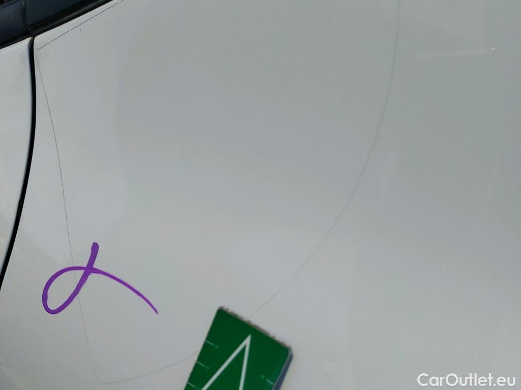  Citroen  C3 CITROEN  / 2016 / 5P / berlina con portón PureTech 60KW (83CV) FEEL #16