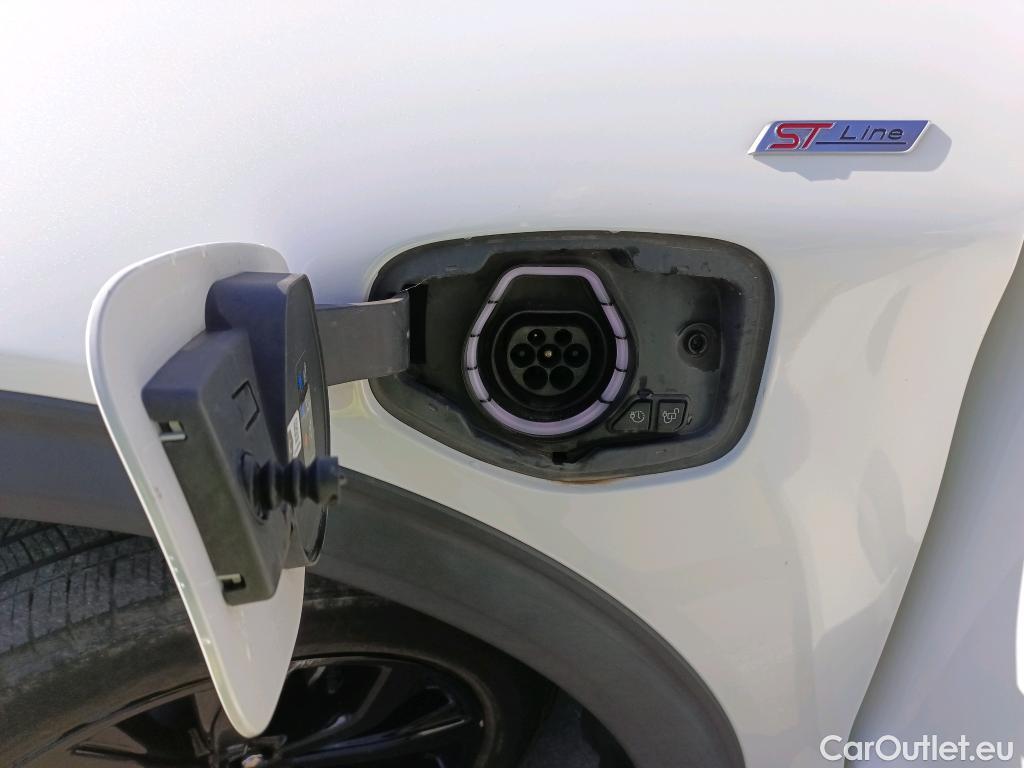 Ford  Explorer FORD  / 2019 / 4P / todoterreno 3.0 PHEV AWD ST Line #14