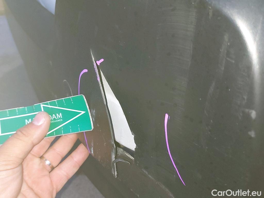  Citroen  C3 CITROEN  / 2016 / 5P / berlina con portón PureTech 60KW (83CV) FEEL #2