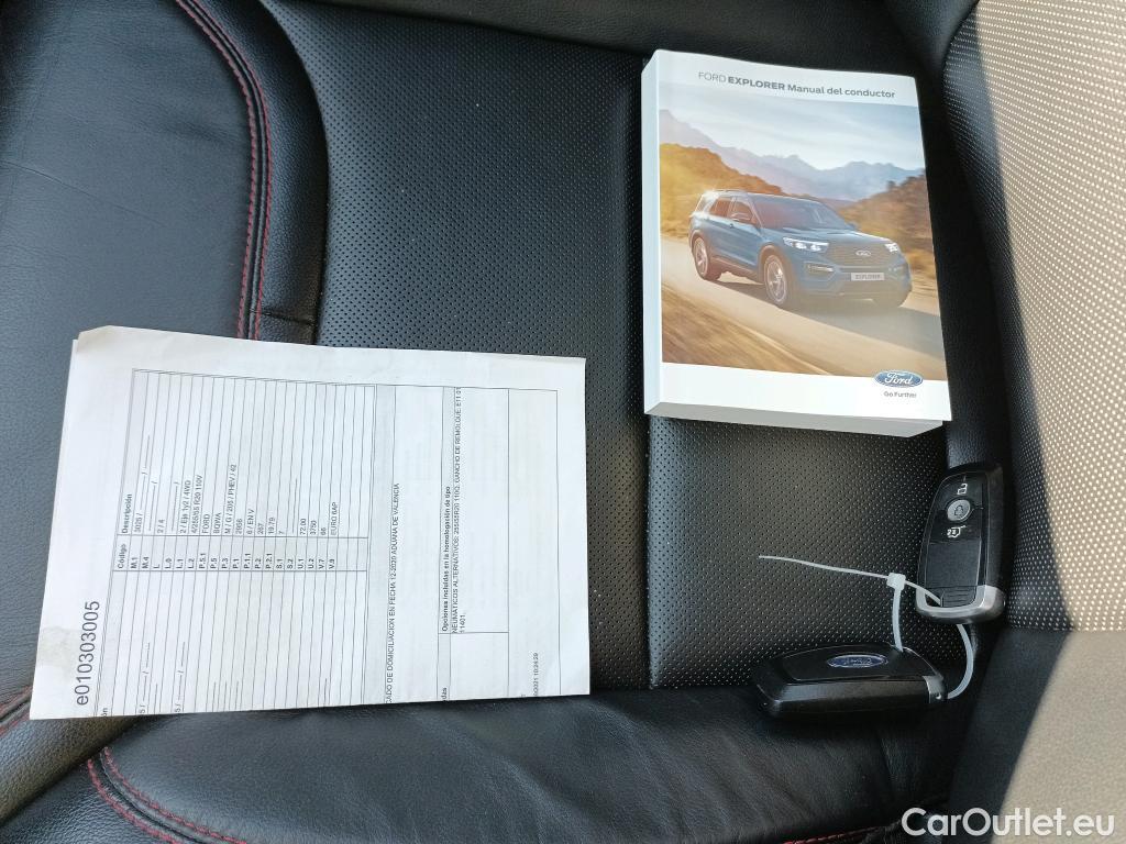 Ford  Explorer FORD  / 2019 / 4P / todoterreno 3.0 PHEV AWD ST Line #9