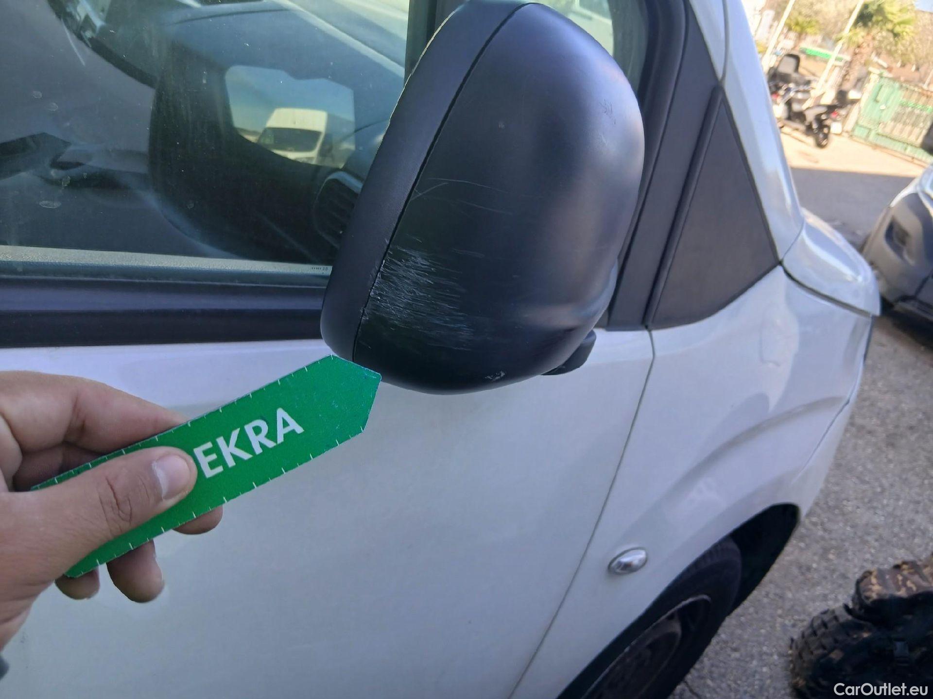  Citroen  Berlingo CITROEN  / 2018 / 3P / furgón derivado de turismo Talla M BlueHDi 100 CONTROL (AC) #51