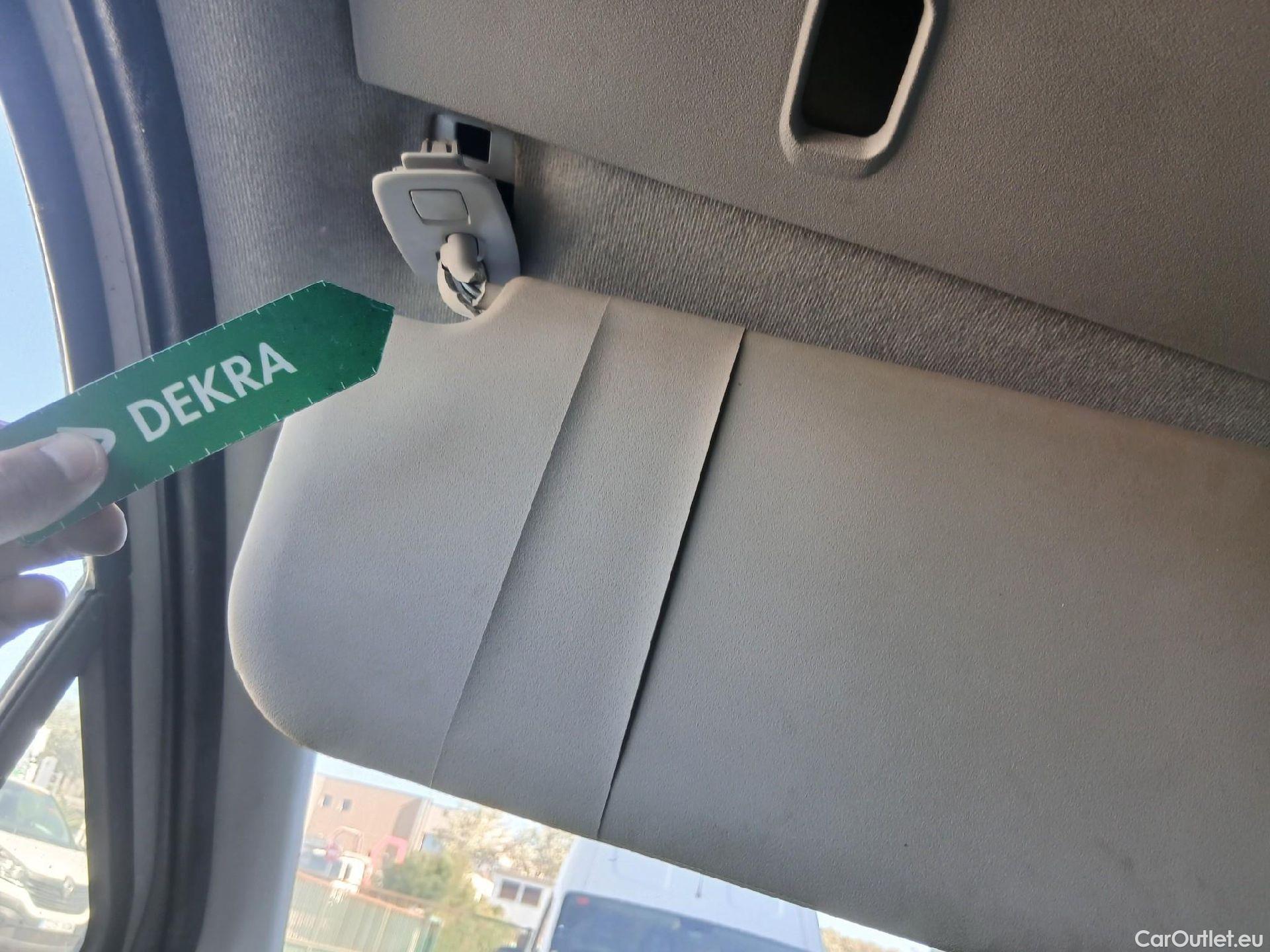  Citroen  Berlingo CITROEN  / 2018 / 3P / furgón derivado de turismo Talla M BlueHDi 100 CONTROL (AC) #56