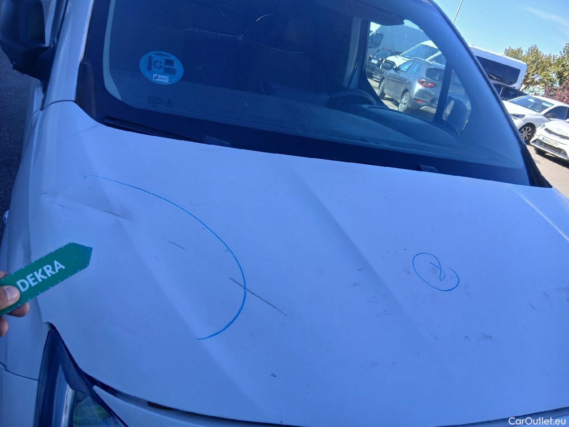  Citroen  Berlingo CITROEN  / 2018 / 3P / furgón derivado de turismo Talla M BlueHDi 100 CONTROL (AC) #15