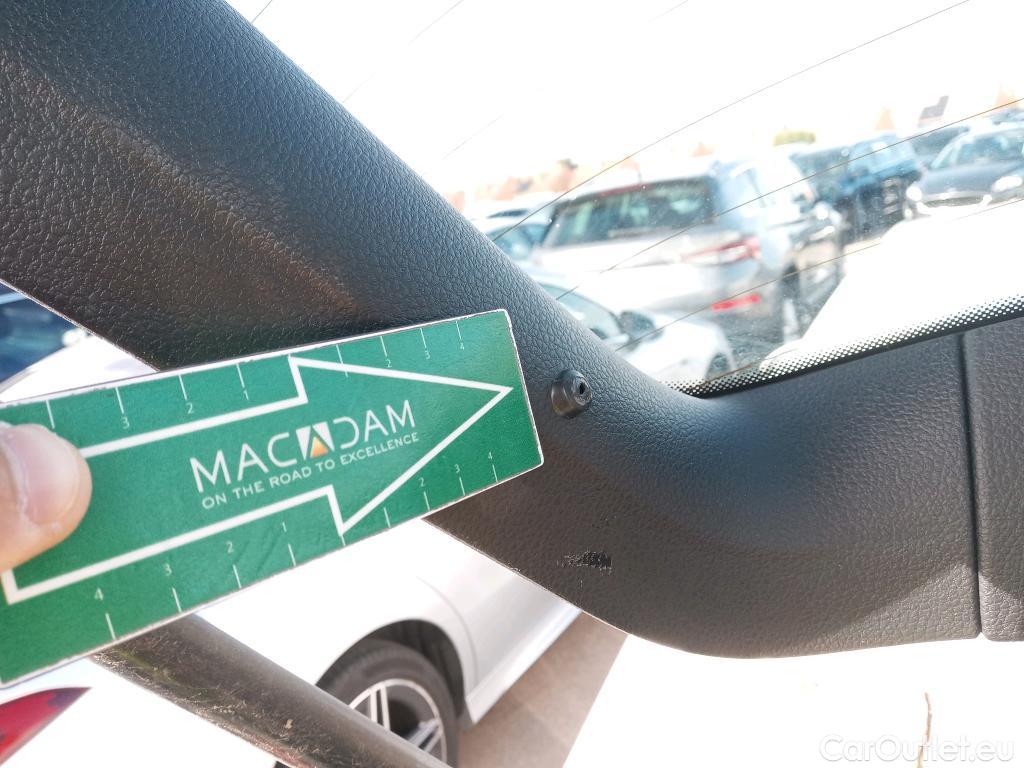  Volkswagen  Golf  VOLKSWAGEN 5p 7G berlina con portón Edition 1.6 TDI 110CV BMT #46