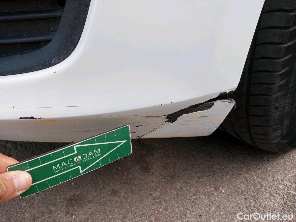  Volkswagen  Golf  VOLKSWAGEN 5p 7G berlina con portón Edition 1.6 TDI 110CV BMT #15