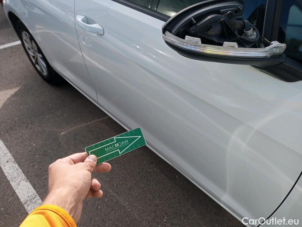  Volkswagen  Golf  VOLKSWAGEN 5p 7G berlina con portón Edition 1.6 TDI 110CV BMT #10