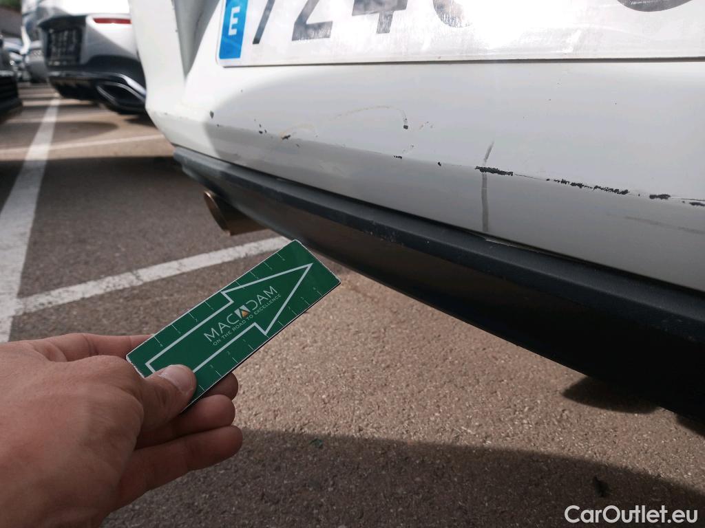  Volkswagen  Golf  VOLKSWAGEN 5p 7G berlina con portón Edition 1.6 TDI 110CV BMT #48