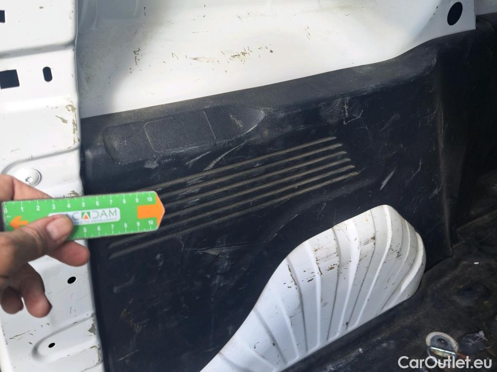  Citroen  Berlingo CITROEN  / 2018 / 3P / furgón derivado de turismo Talla M BlueHDi 73kW CONTROL #34