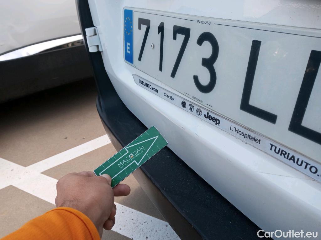  Fiat  Fiorino FIAT  / 2016 / 4P / furgón derivado de turismo Cargo SX N1 1.3 MJet 70 kW (95 CV) #41