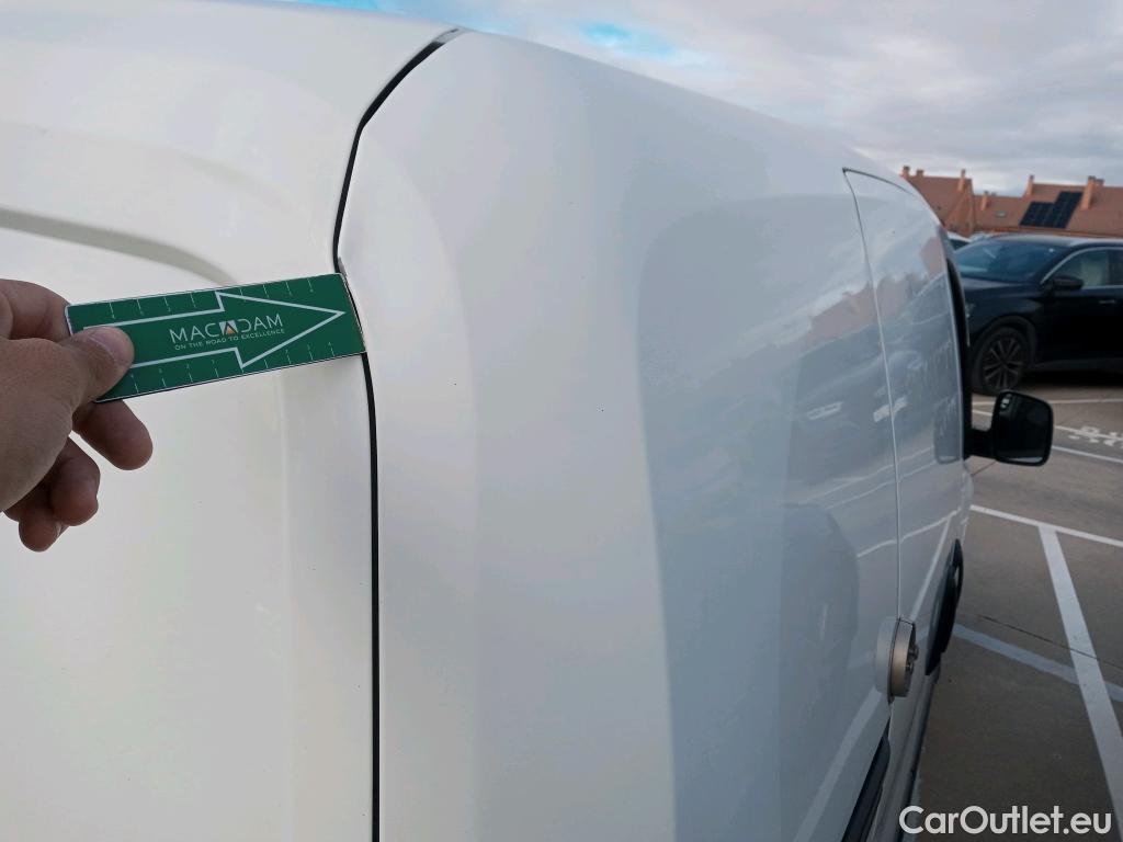  Fiat  Fiorino FIAT  / 2016 / 4P / furgón derivado de turismo Cargo SX N1 1.3 MJet 70 kW (95 CV) #6