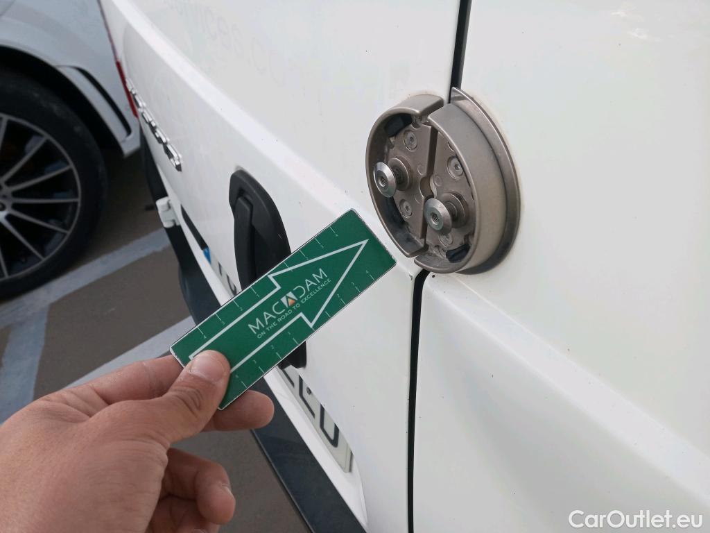  Fiat  Fiorino FIAT  / 2016 / 4P / furgón derivado de turismo Cargo SX N1 1.3 MJet 70 kW (95 CV) #26