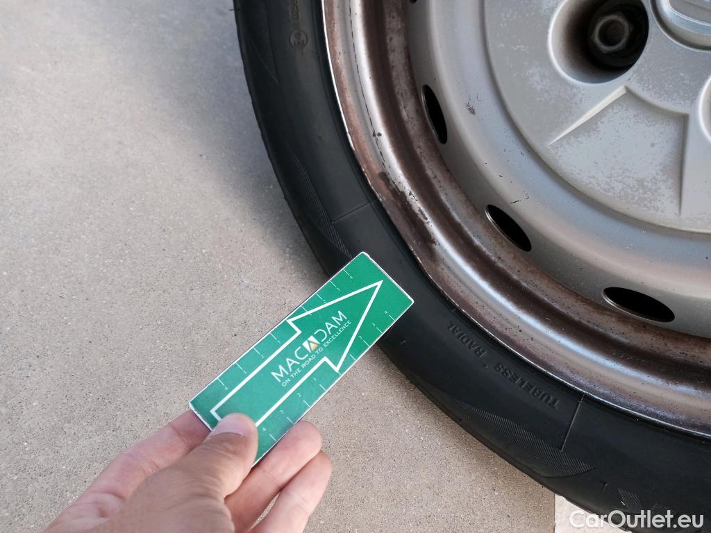  Fiat  Fiorino FIAT  / 2016 / 4P / furgón derivado de turismo Cargo SX N1 1.3 MJet 70 kW (95 CV) #11