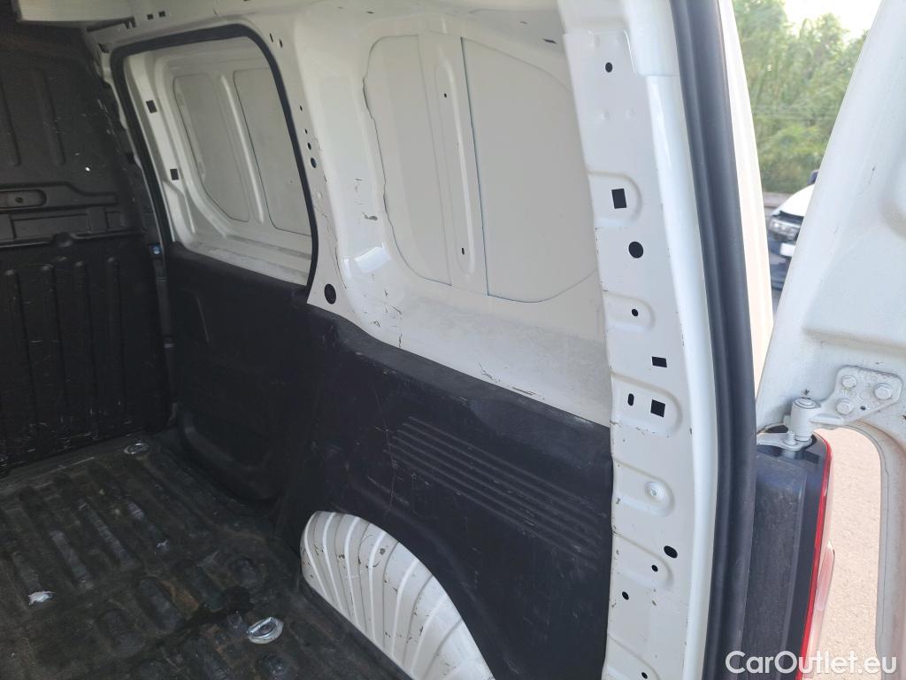  Citroen  Berlingo CITROEN  / 2018 / 3P / furgón derivado de turismo Talla M BlueHDi 73kW CONTROL #8