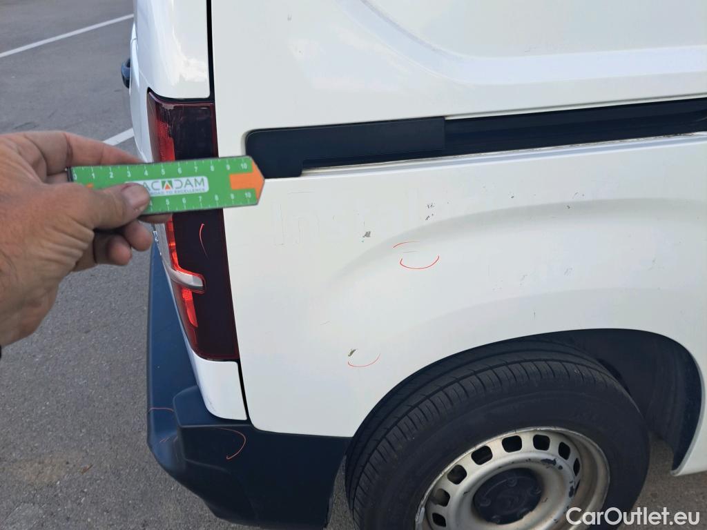  Citroen  Berlingo CITROEN  / 2018 / 3P / furgón derivado de turismo Talla M BlueHDi 73kW CONTROL #50