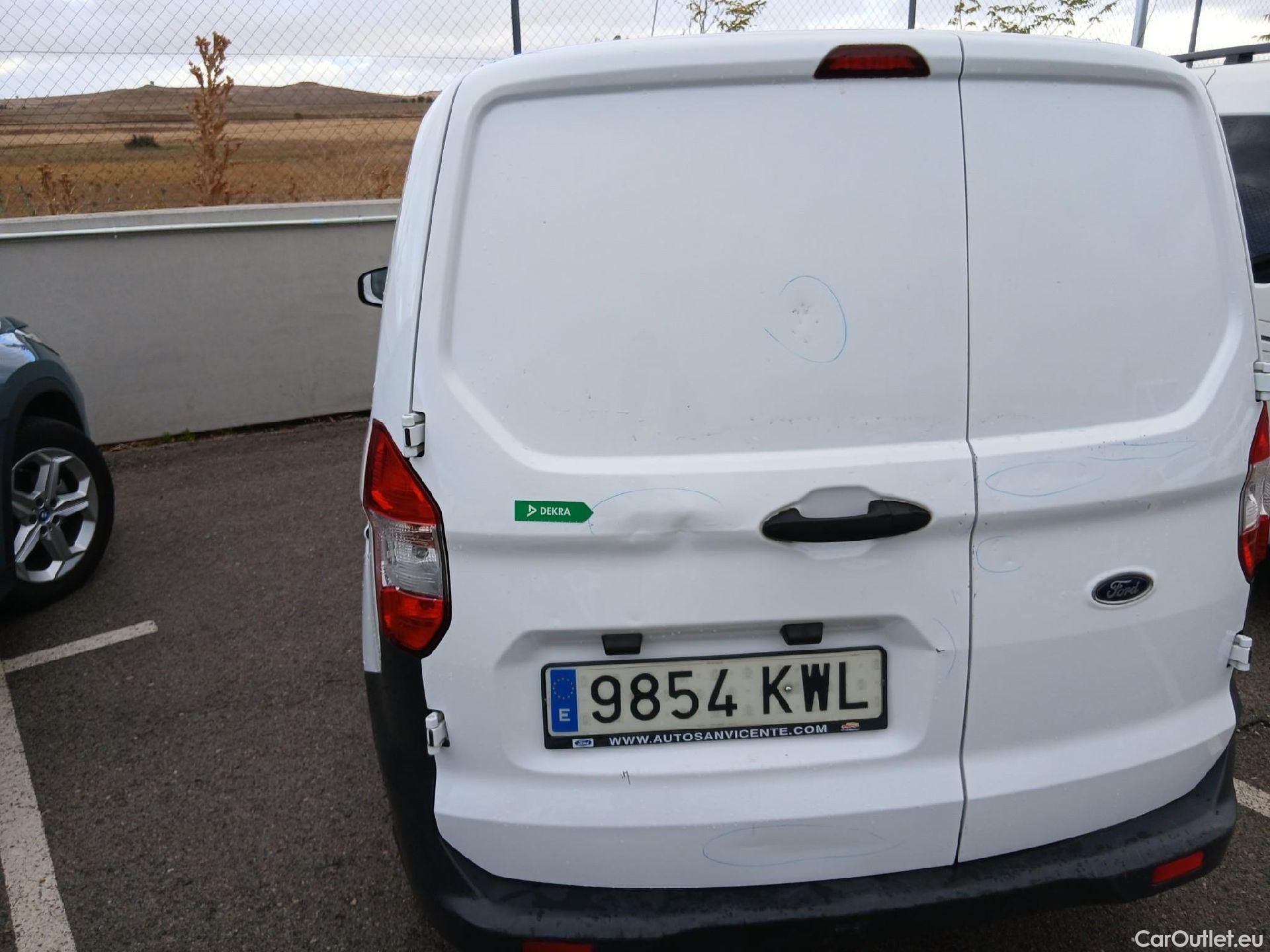 Ford  Transit FORD  Courier/2014/4P/furgón der.turis Van 1.5 TDCi 75kW Trend #19