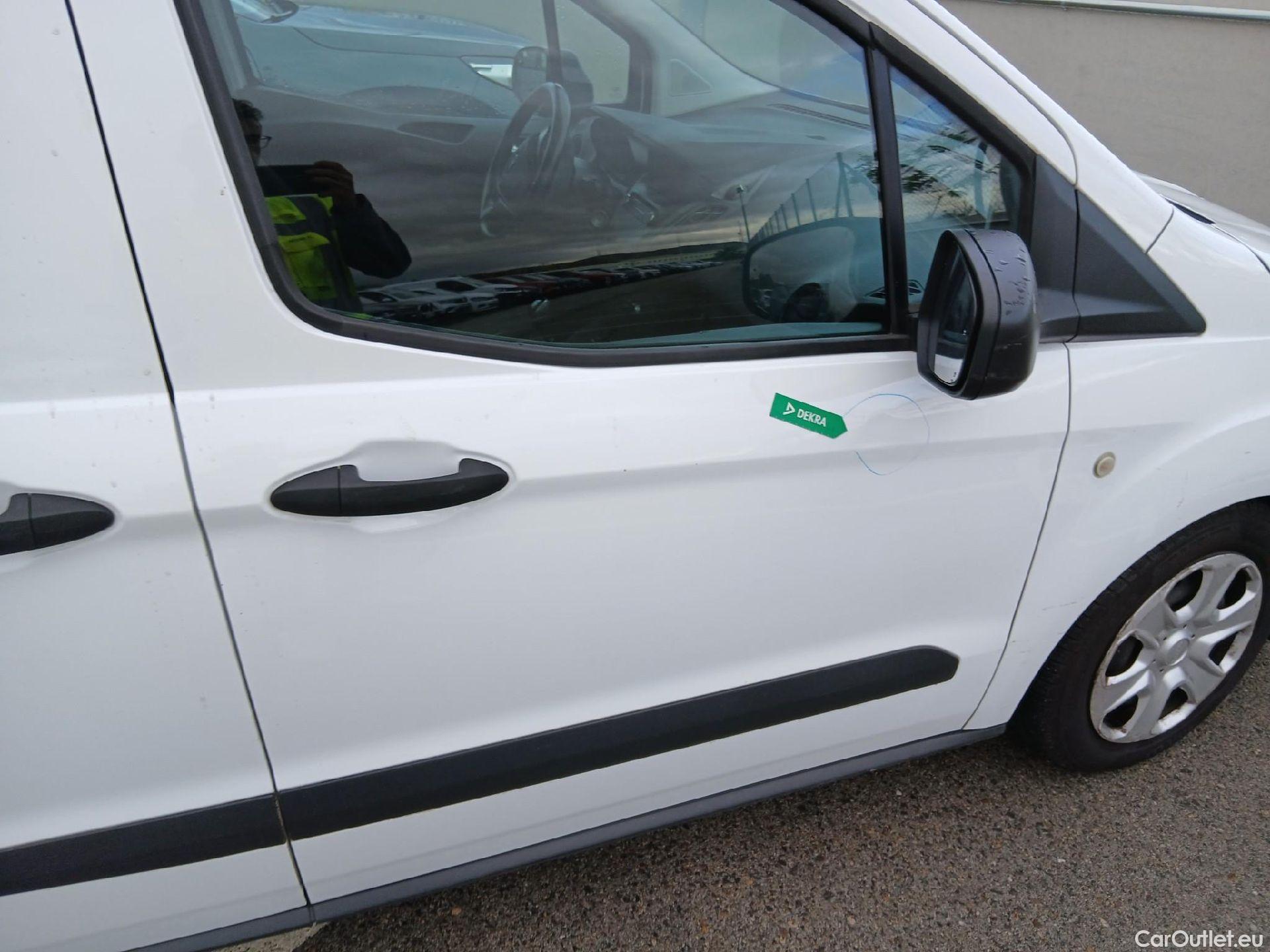 Ford  Transit FORD  Courier/2014/4P/furgón der.turis Van 1.5 TDCi 75kW Trend #28