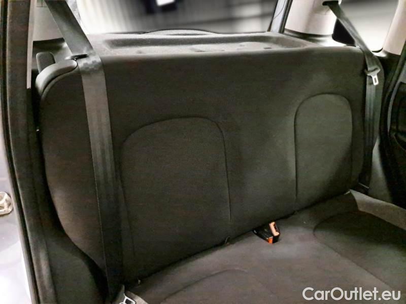 Fiat  Panda FIAT  / 2011 / 5P / BERLINA 1.0 FIREFLY 70CV SeS HYBRID #15