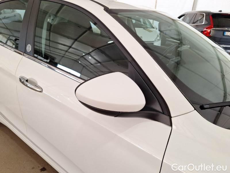 Fiat  Tipo FIAT  / 2015 / 5P / BERLINA 1.6 MJT 120CV 6M SeS MIRROR #56