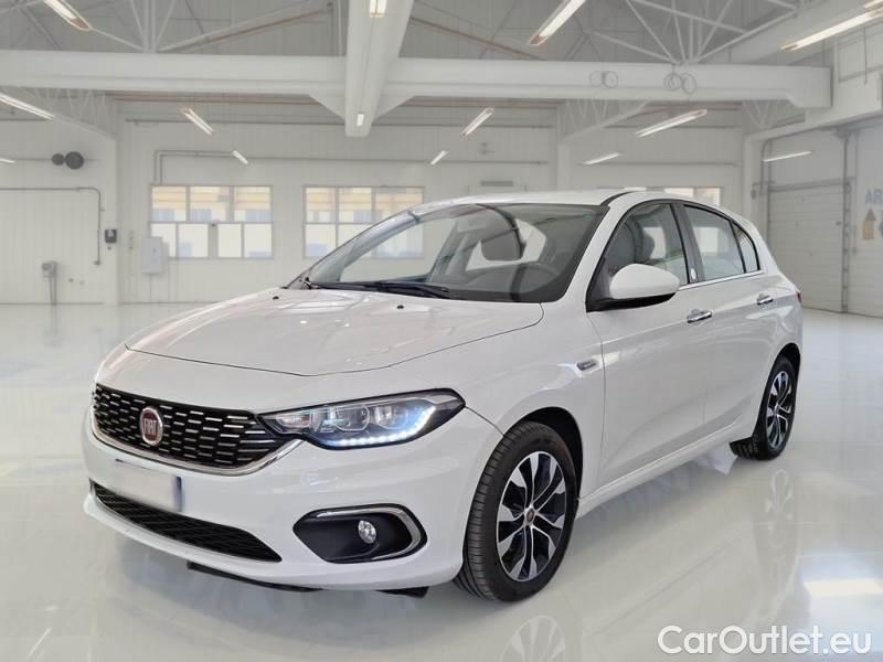 Fiat  Tipo FIAT  / 2015 / 5P / BERLINA 1.6 MJT 120CV 6M SeS MIRROR #1