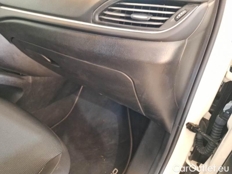 Fiat  Tipo FIAT  / 2015 / 5P / BERLINA 1.6 MJT 120CV 6M SeS MIRROR #104