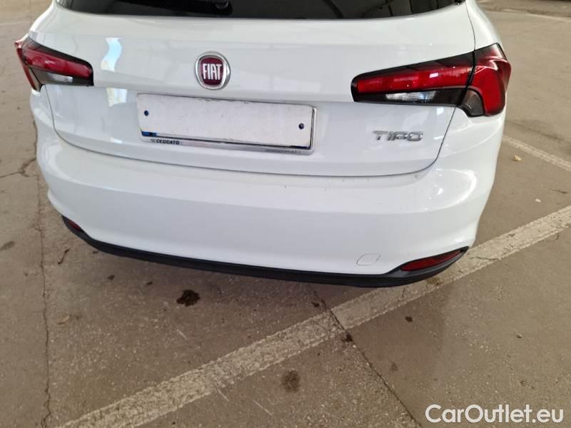 Fiat  Tipo FIAT  / 2015 / 5P / BERLINA 1.6 MJT 120CV 6M SeS MIRROR #43