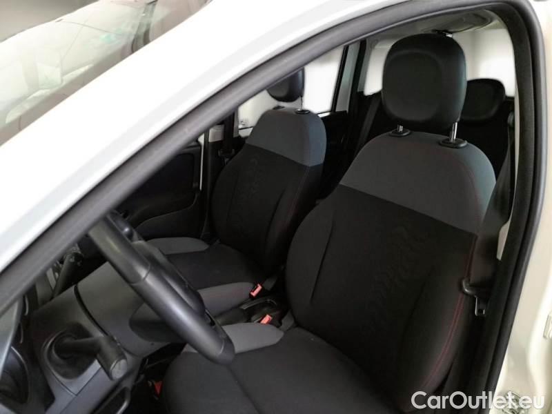 Fiat  Panda FIAT  / 2011 / 5P / BERLINA 1.2 69CV E6 EASY #11