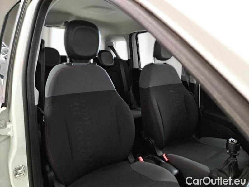 Fiat  Panda FIAT  / 2011 / 5P / BERLINA 1.2 69CV E6 EASY #13