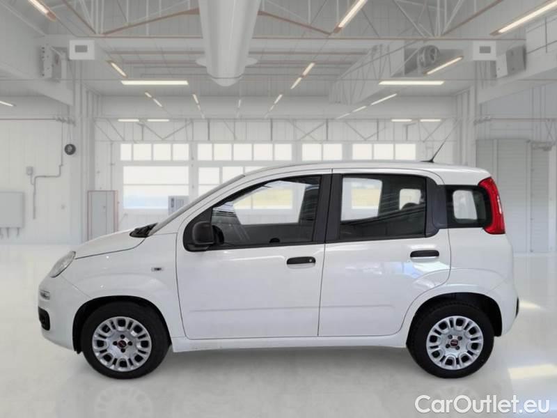 Fiat  Panda FIAT  / 2011 / 5P / BERLINA 1.2 69CV E6 EASY #8