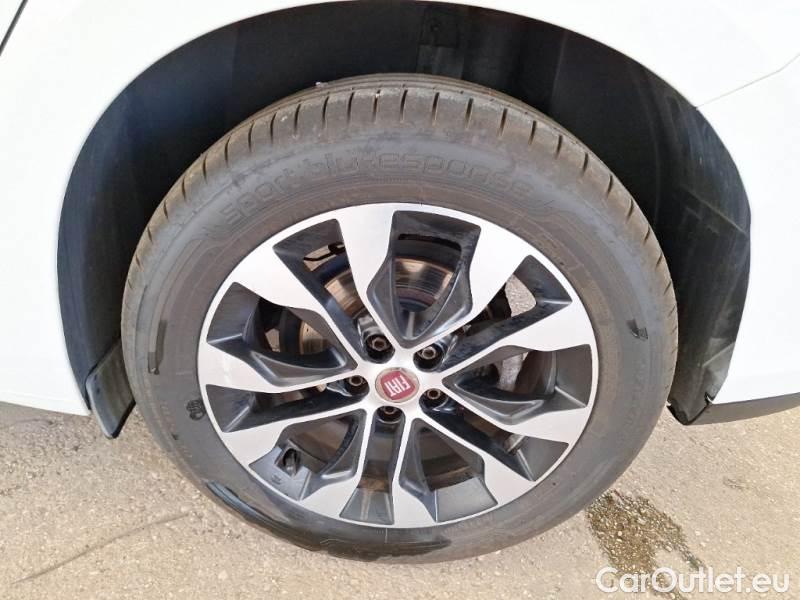 Fiat  Tipo FIAT  / 2015 / 5P / BERLINA 1.6 MJT 120CV 6M SeS MIRROR #64