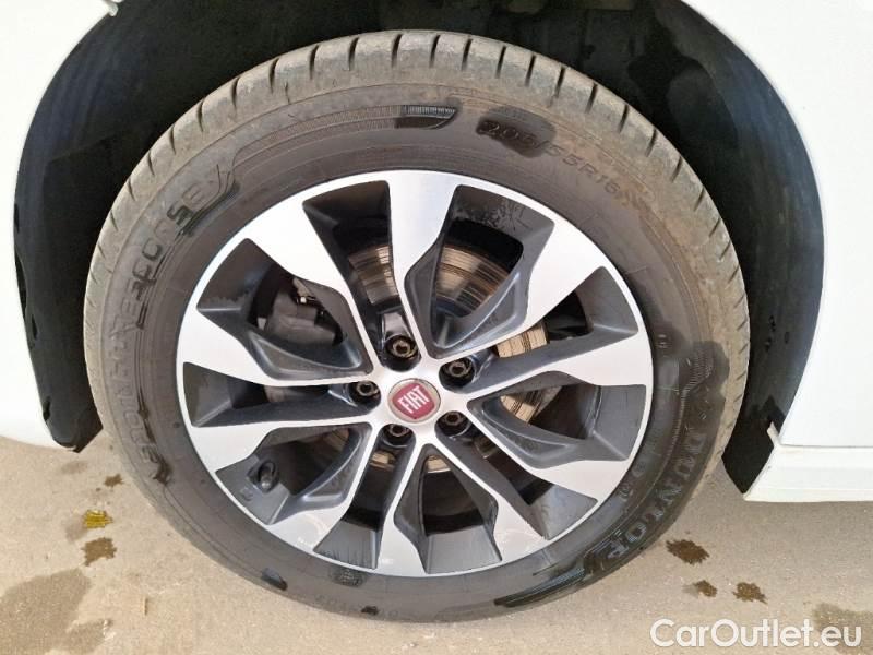 Fiat  Tipo FIAT  / 2015 / 5P / BERLINA 1.6 MJT 120CV 6M SeS MIRROR #20