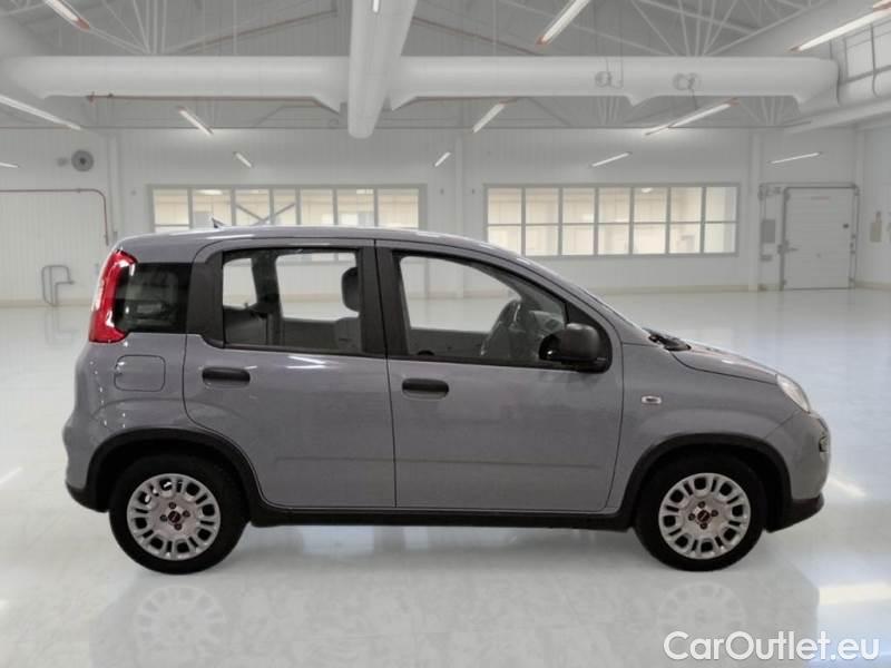 Fiat  Panda FIAT  / 2011 / 5P / BERLINA 1.0 FIREFLY 70CV SeS HYBRID #7