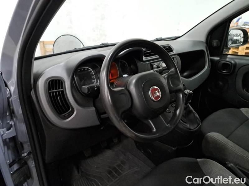 Fiat  Panda FIAT  / 2011 / 5P / BERLINA 1.0 FIREFLY 70CV SeS HYBRID #57