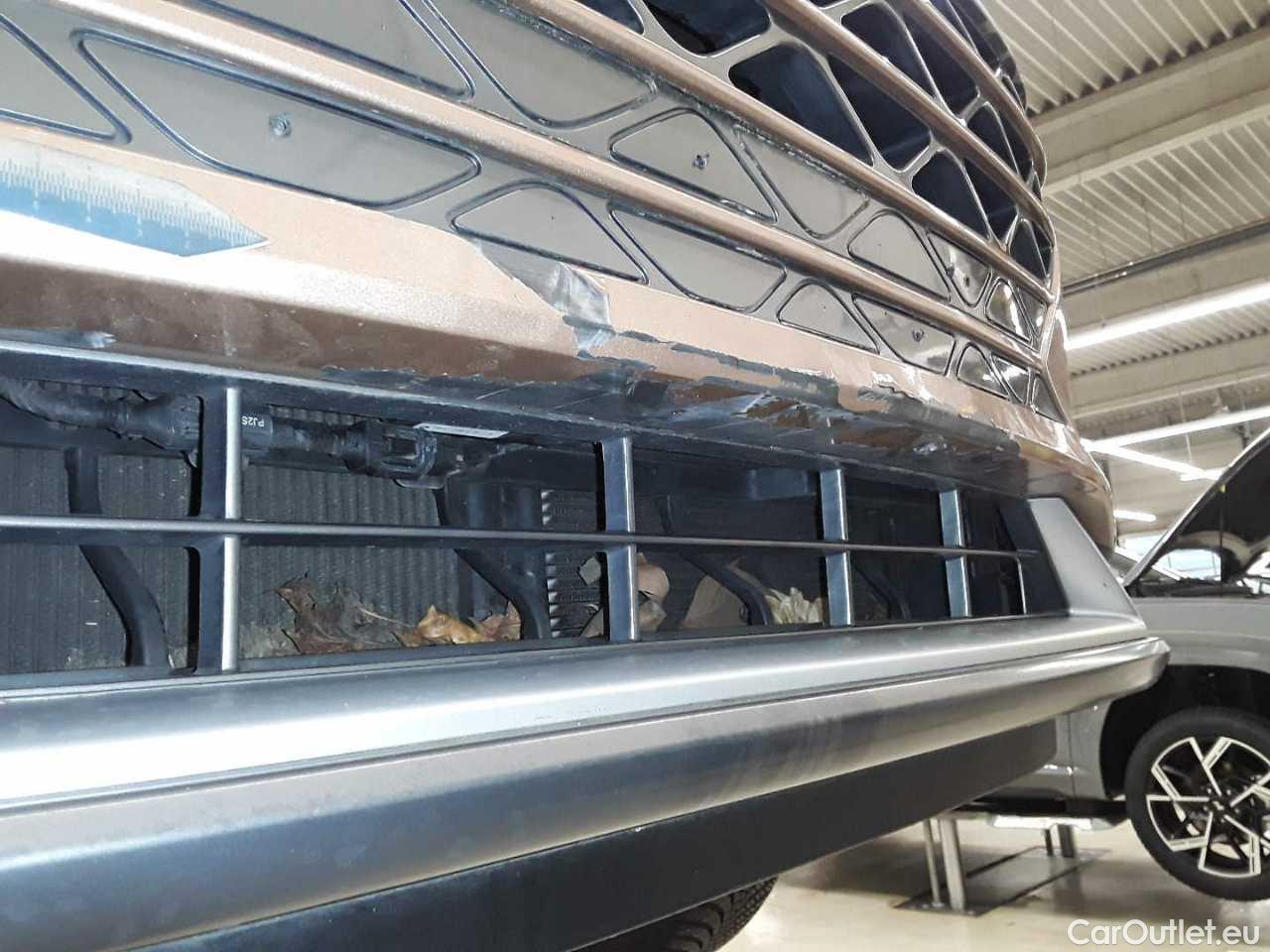 Hyundai  NEXO - Direct Drive Petrol/Hydrogen  13 #36