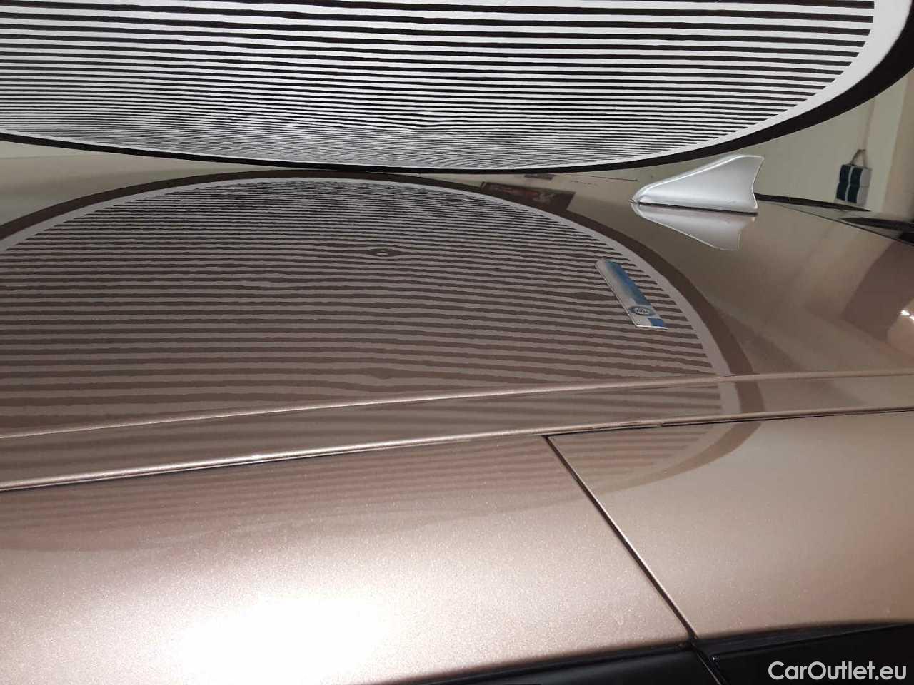 Hyundai  NEXO - Direct Drive Petrol/Hydrogen  13 #47