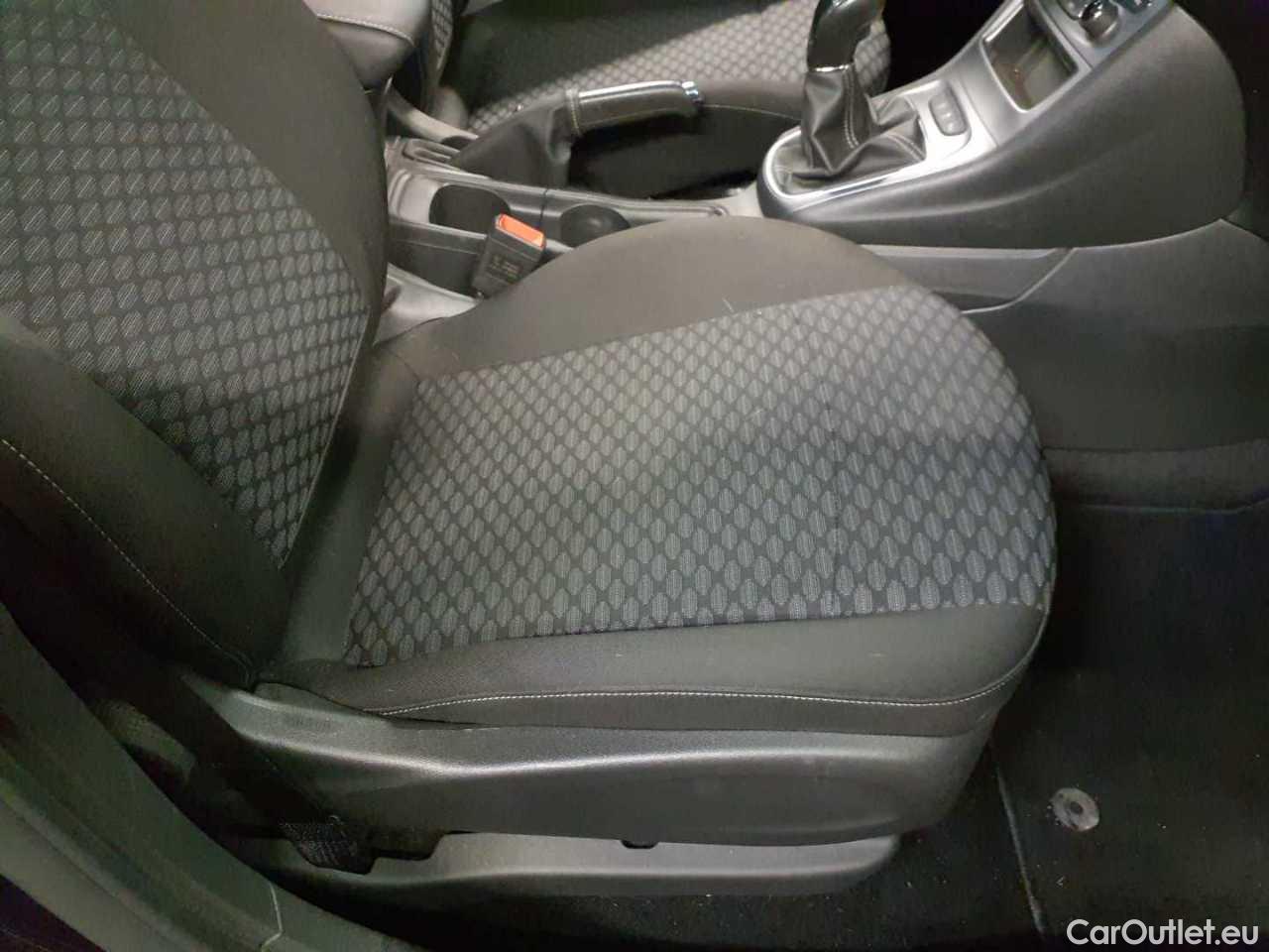 Opel  Astra 1.5 D Start/Stop Edition Manual Diesel  10 #24