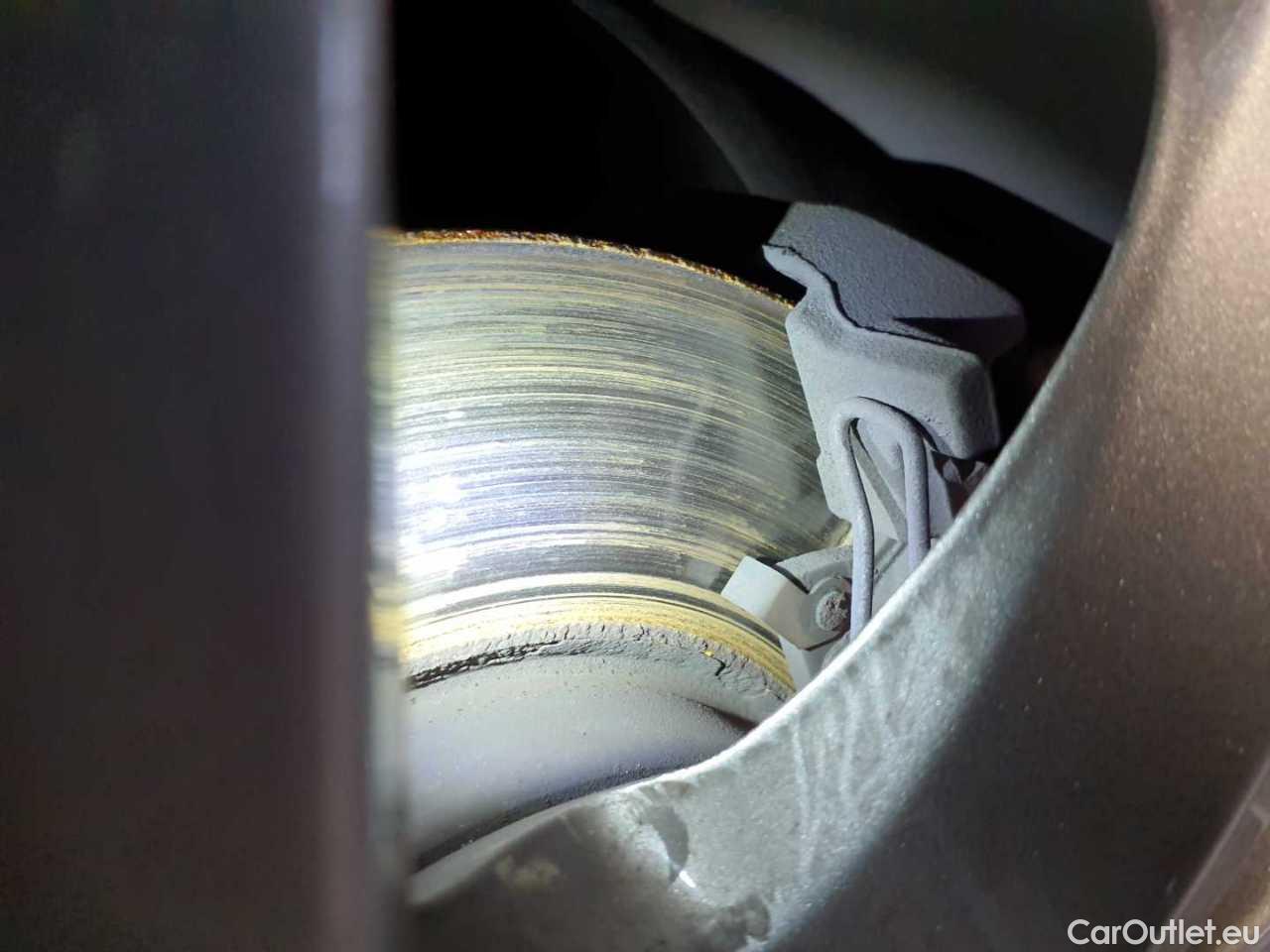 Opel  Astra 1.5 D Start/Stop Edition Manual Diesel  10 #31