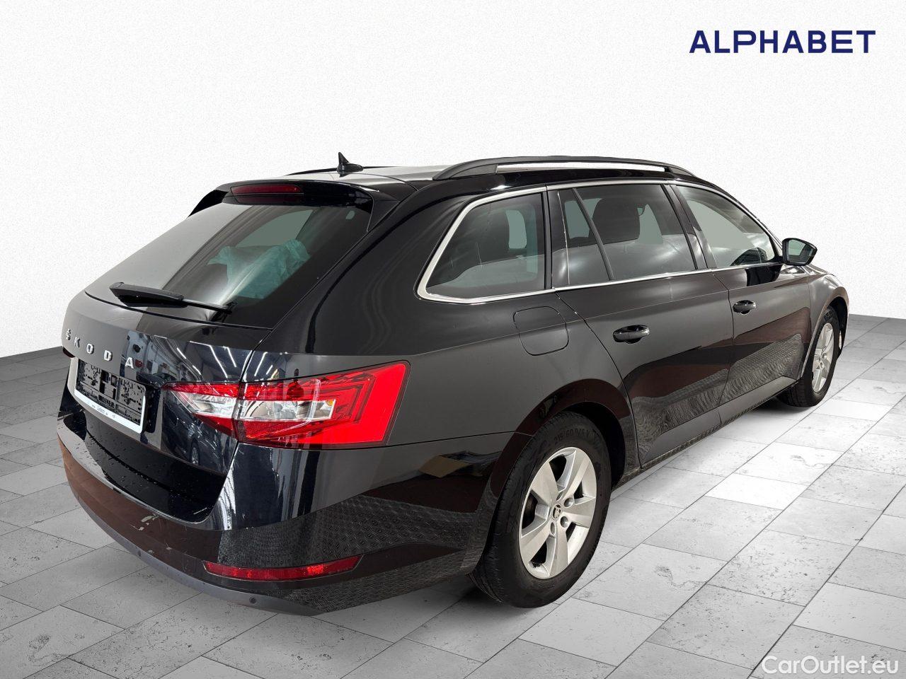 Skoda  Superb Combi 2.0 TDI DSG Ambition Automatic Diesel  18 #4