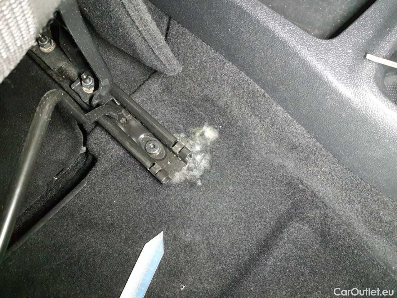 Opel  Combo Life 1.5 D Start/Stop Edition Manual Diesel  16 #31