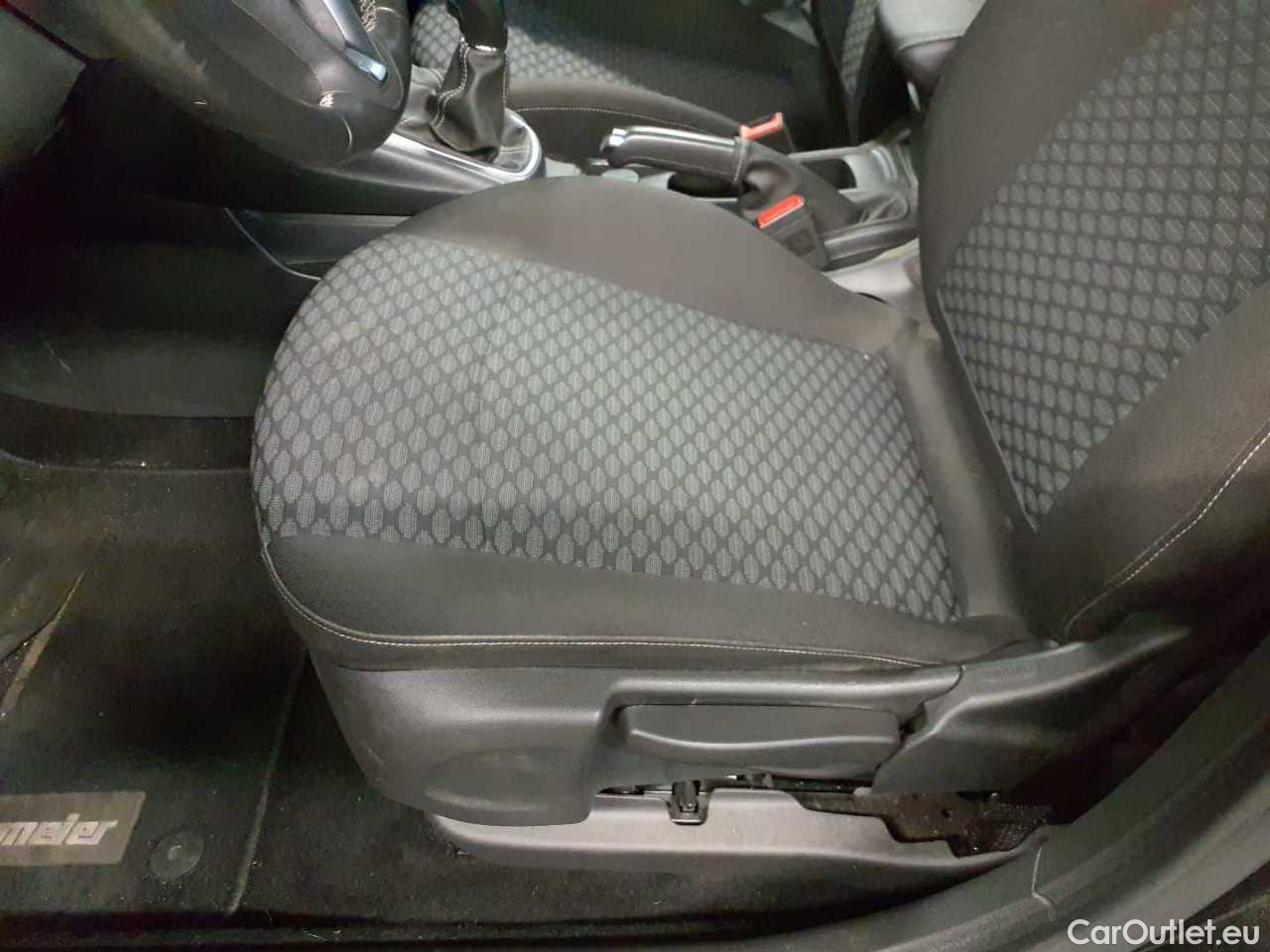 Opel  Astra 1.5 D Start/Stop Edition Manual Diesel  10 #21