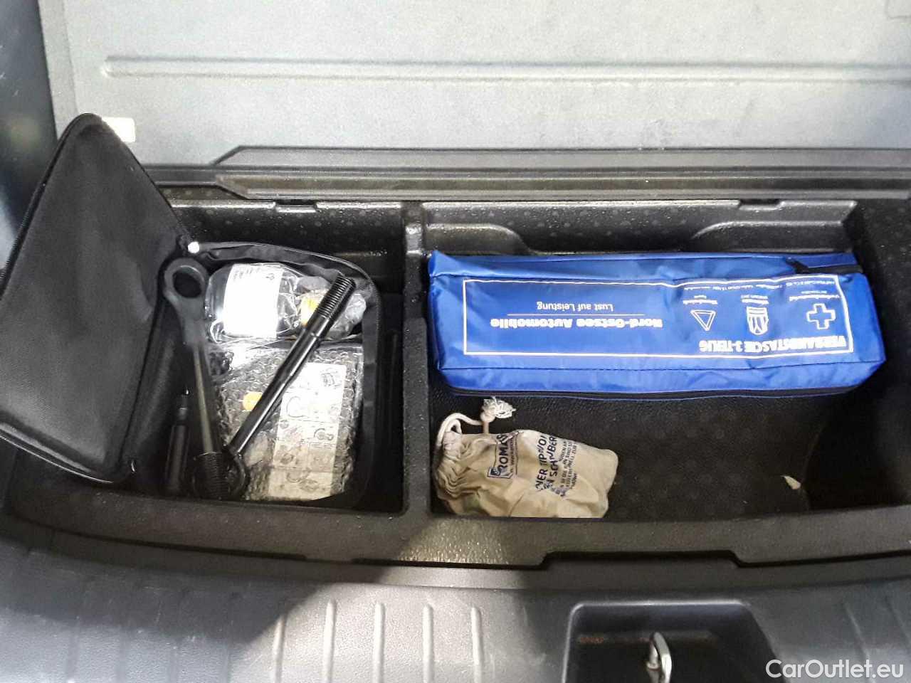 Hyundai  NEXO Prime - Direct Drive Petrol/Hydrogen  17 #18