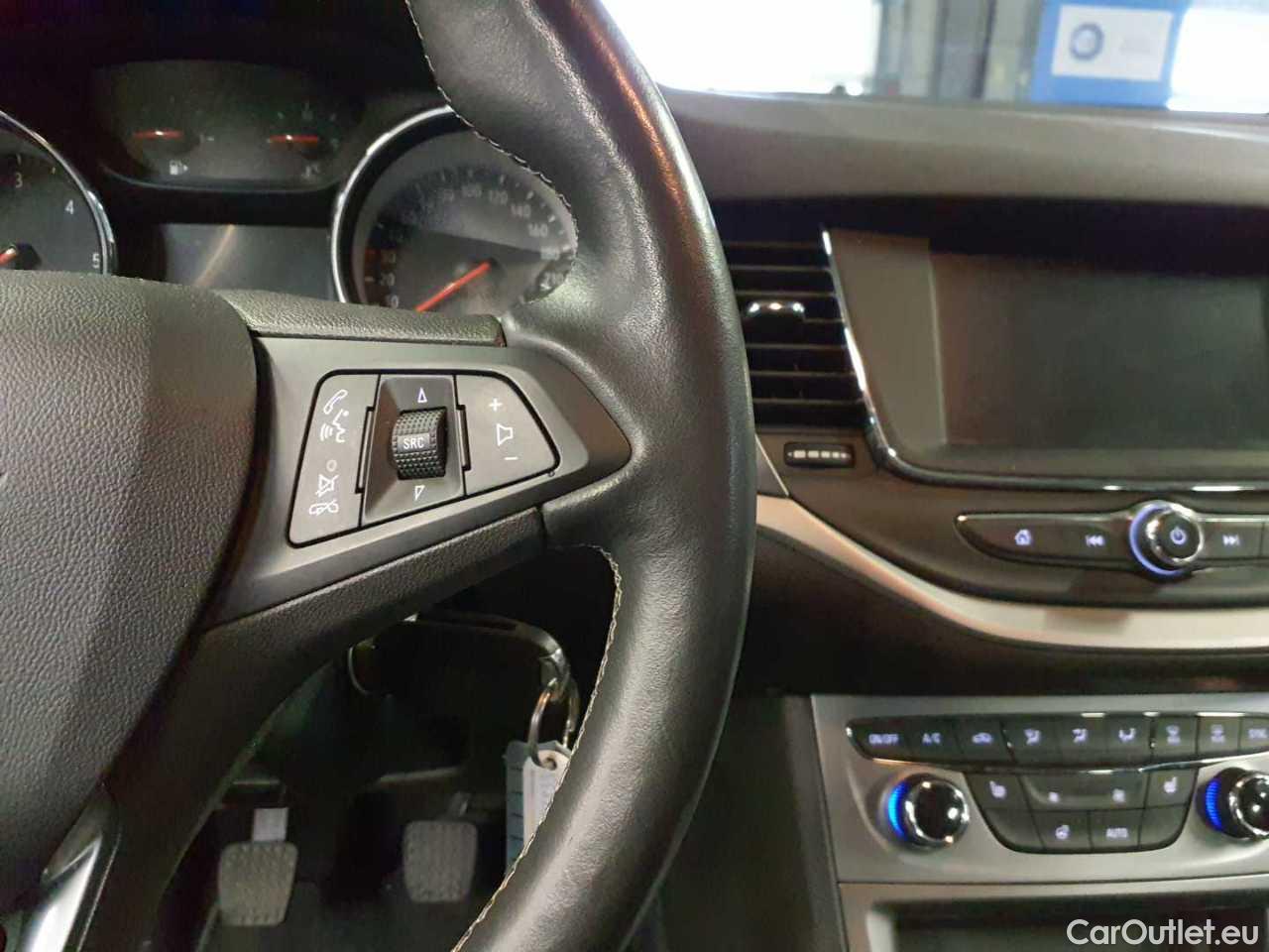 Opel  Astra 1.5 D Start/Stop Edition Manual Diesel  4 #17