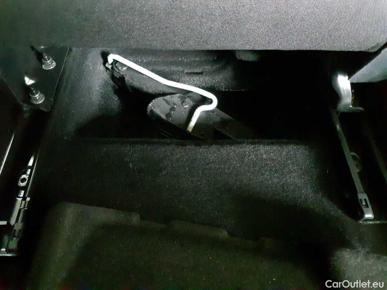 Opel  Combo Life 1.5 D Start/Stop Edition Manual Diesel  16 #21