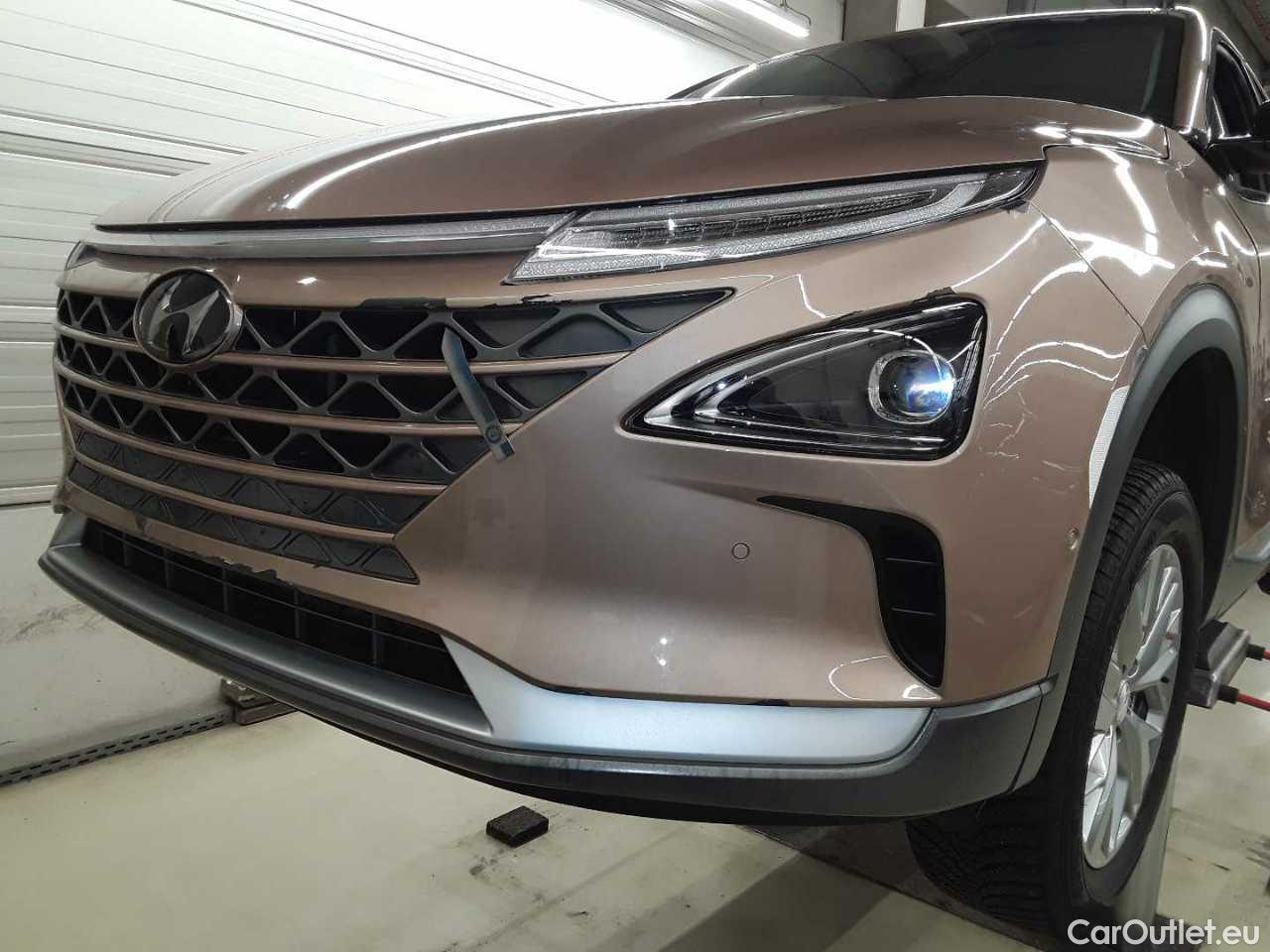 Hyundai  NEXO - Direct Drive Petrol/Hydrogen  13 #37