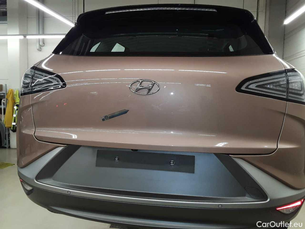 Hyundai  NEXO - Direct Drive Petrol/Hydrogen  13 #22