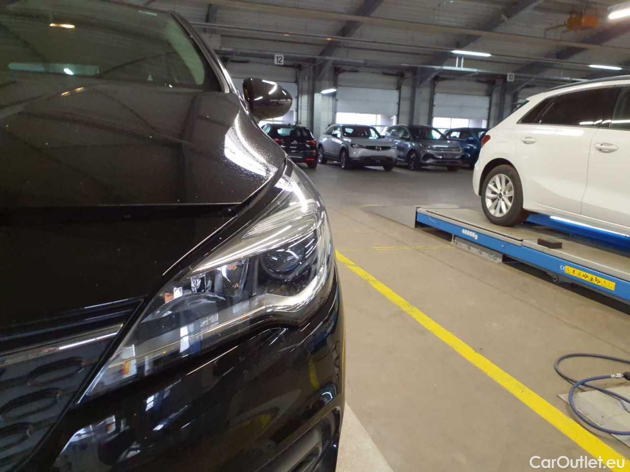 Opel  Astra 1.5 D Start/Stop Edition Manual Diesel  3 #22