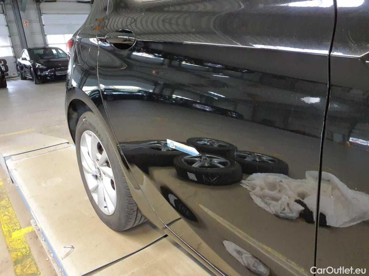 Opel  Astra 1.5 D Start/Stop Edition Manual Diesel  4 #58