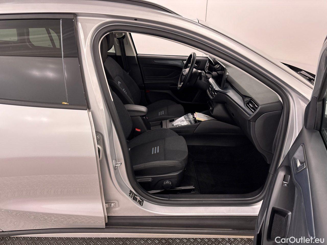 Ford  Focus Turnier 1.5 EcoBlue Start-Stopp-System Aut. ACTIVE Automatic Diesel  19 #6
