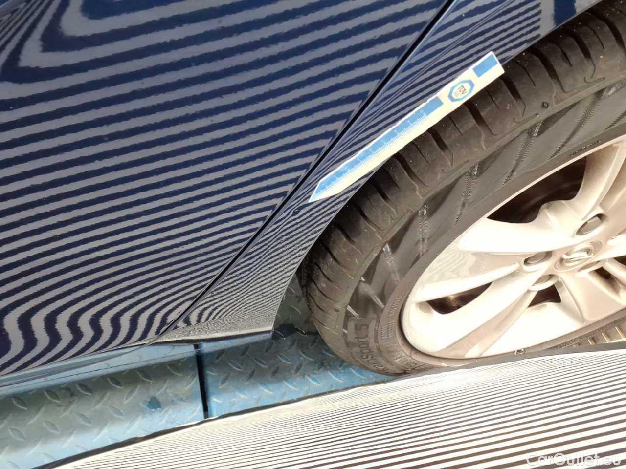 Opel  Insignia SPORTS Tourer 2.0 Diesel Business Manual Diesel  23 #51