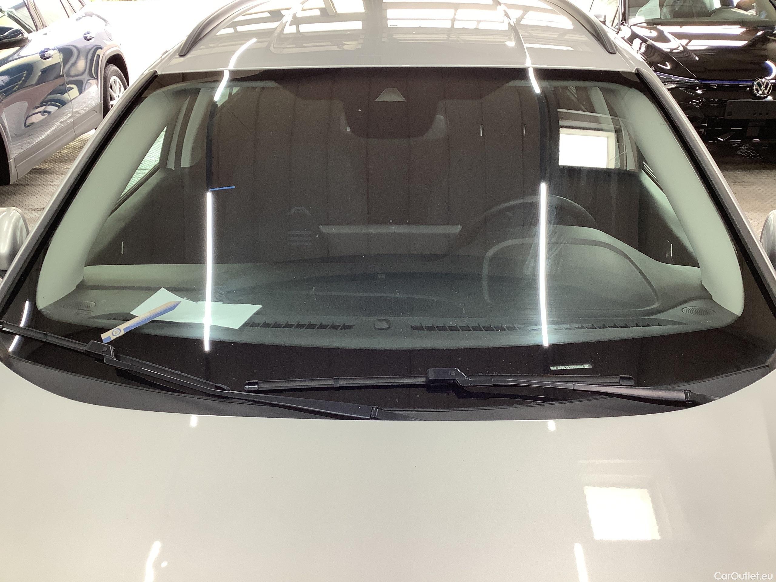 Ford  Focus Turnier 1.5 EcoBlue Start-Stopp-System Aut. ACTIVE Automatic Diesel  19 #41