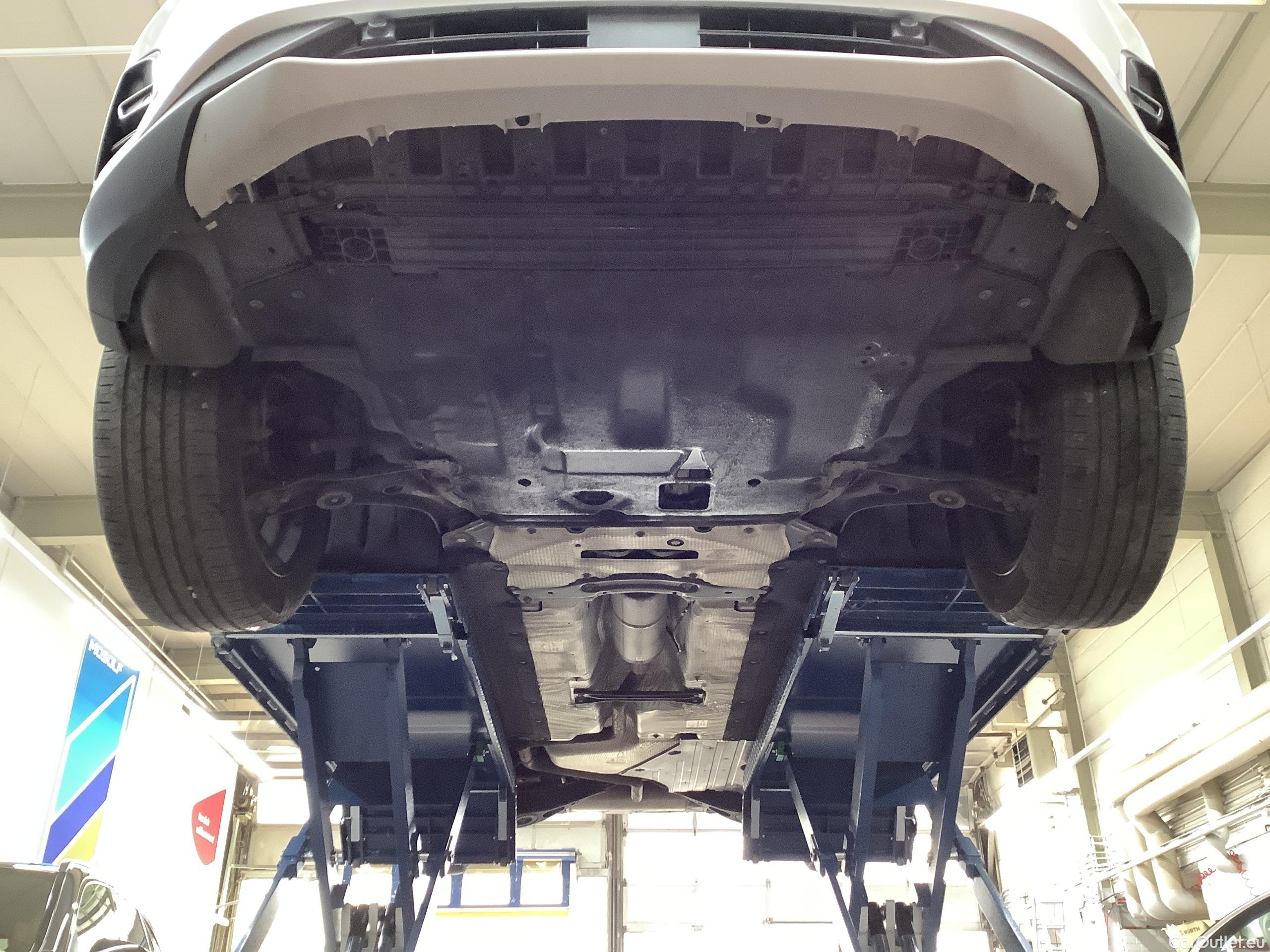 Ford  Focus Turnier 1.5 EcoBlue Start-Stopp-System Aut. ACTIVE Automatic Diesel  19 #26